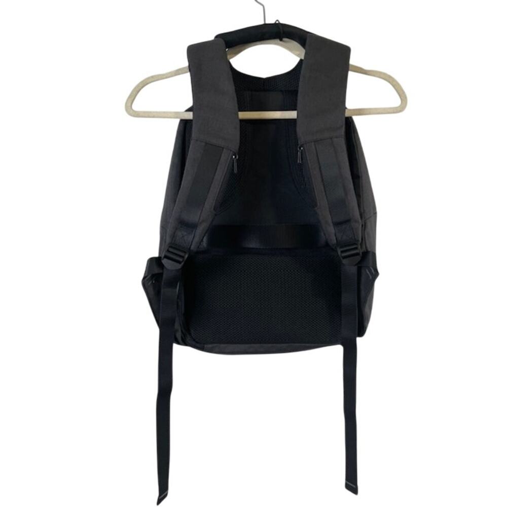 Mark Ryden 5815B Water Resistant Laptop Tech Backpack. - Picture 3 of 15